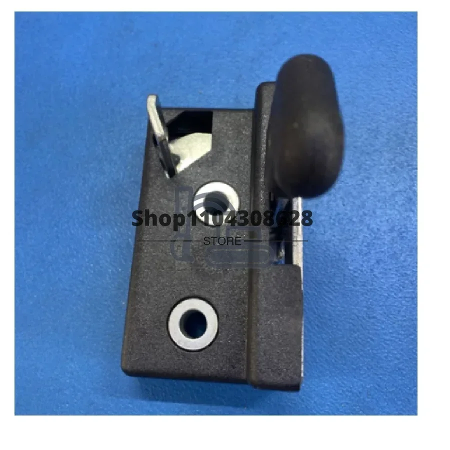 105266,VIO MINI DIGGER EXCAVATOR DOOR LOCK Latch
105266,VIO MINI DIGGER EXCAVATOR DOOR LOCK Latch