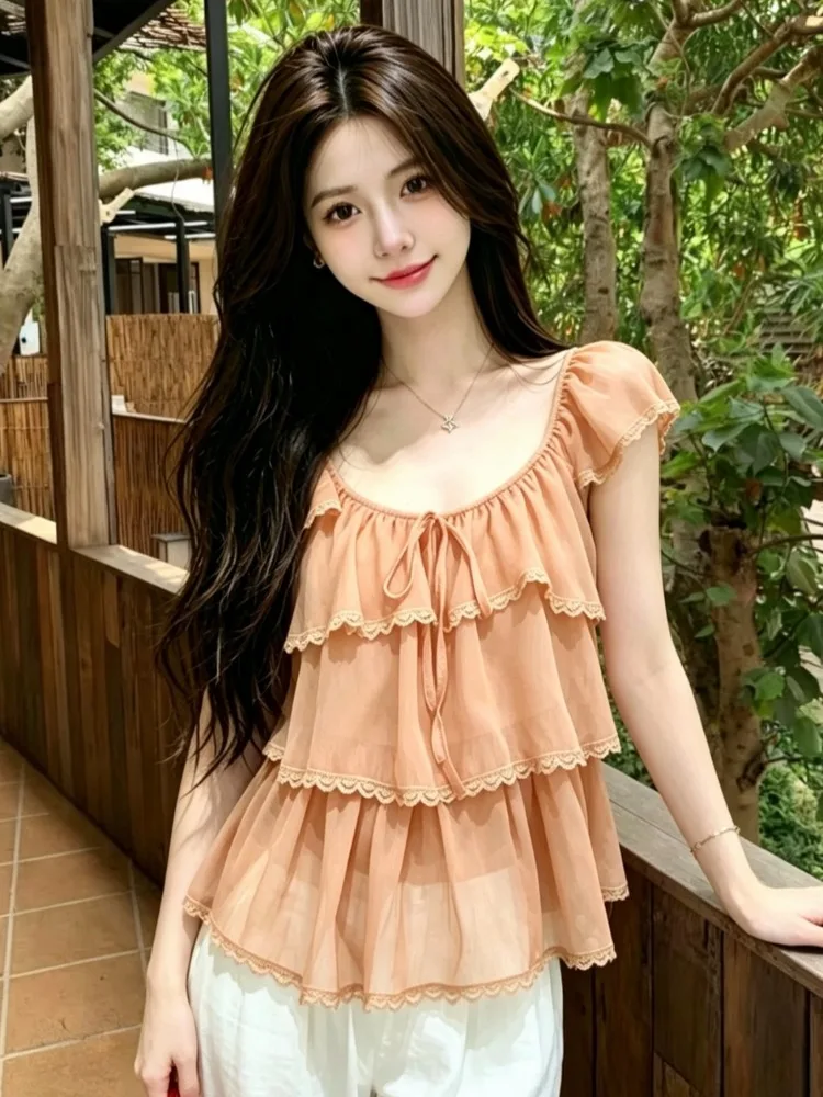 Sweet Style Loose Fit Chiffon Shirt with Lace Trim Sleeves Women's Summer Fashion Top Breathable Skin-friendly Citywalk Shirt
Sweet Style Loose Fit Chiffon Shirt with Lace Trim Sleeves Women's Summer Fashion Top Breathable Skin-friendly Citywalk Shirt