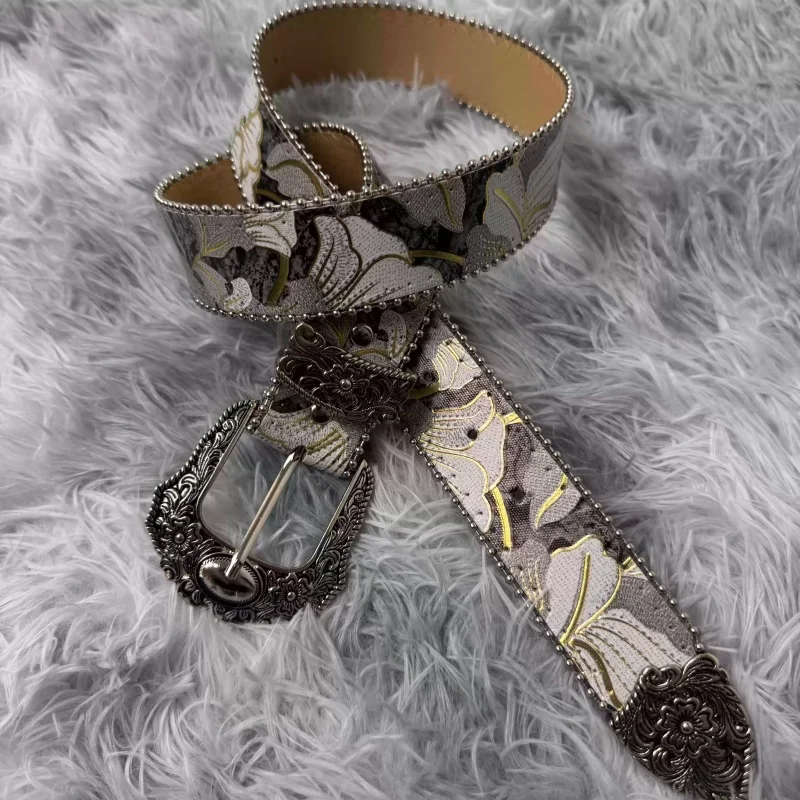Retro Ink Flower High Quality PU Waist Belt Silver Pin Buckle Carving Design Unisex Fashionable Clothing Accessories
Retro Ink Flower High Quality PU Waist Belt Silver Pin Buckle Carving Design Unisex Fashionable Clothing Accessories