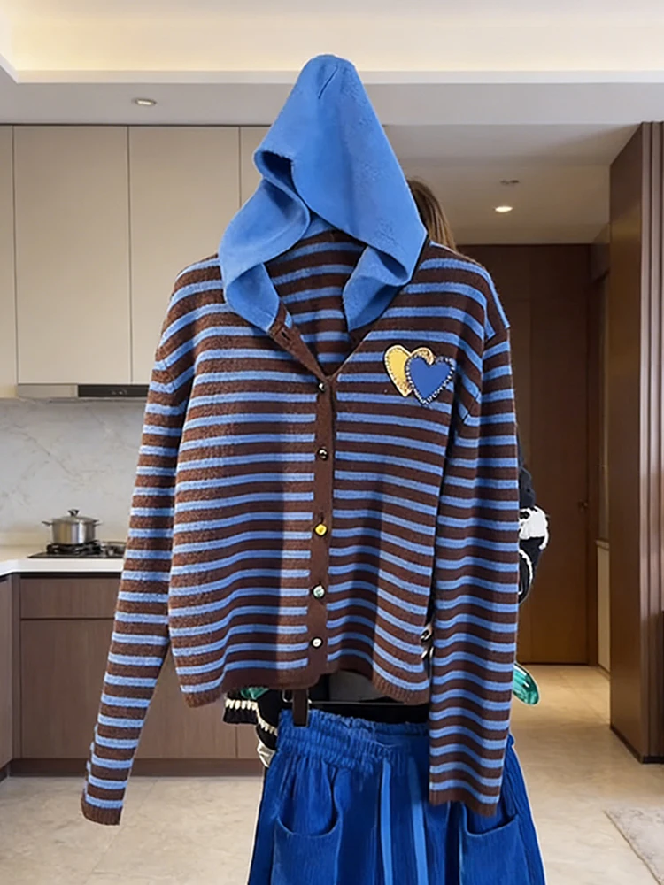Retro Color Block Knitted Hoodie Cardigan Women's Loose Fit Fashionable Korean Style Winter New Arrival Slimming Top
Retro Color Block Knitted Hoodie Cardigan Women's Loose Fit Fashionable Korean Style Winter New Arrival Slimming Top