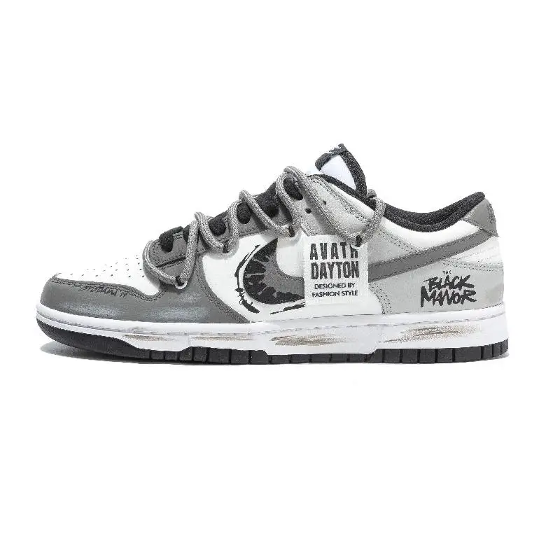 【Customize】Nike Dunk Skateboarding Shoes Men Low-top Gray/White/Black Sneakers shoes DD1391-100
【Customize】Nike Dunk Skateboarding Shoes Men Low-top Gray/White/Black Sneakers shoes DD1391-100