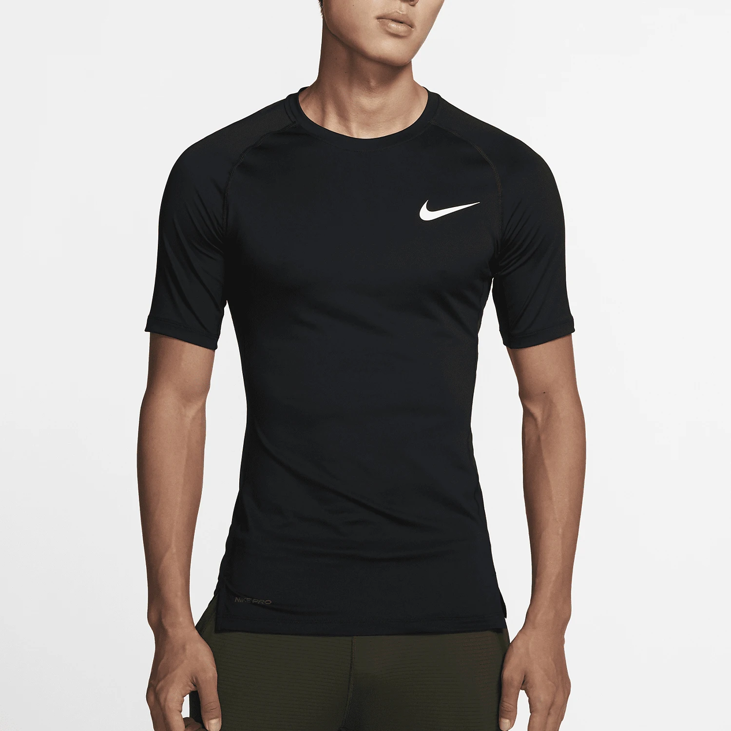 Оригинальная сезонная новая мужская футболка Nike PRO, повседневная, удобная, износостойкая, спортивная и дышащая, модель BV5632-010.
Оригинальная сезонная новая мужская футболка Nike PRO, повседневная, удобная, износостойкая, спортивная и дышащая, модель BV5632-010.