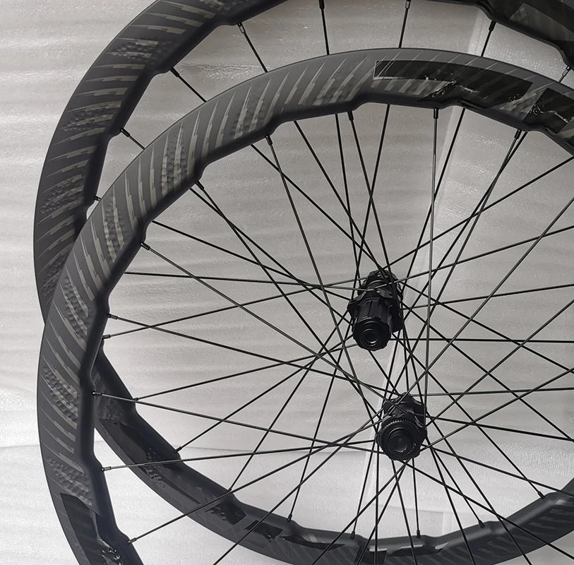Width 25mm 700C Carbon Disc Road Bike Clincher Wheel 353 454 Ratchet Ceramic Hub Tubeless Carbon Disc Road Bicycle Wheelset
Width 25mm 700C Carbon Disc Road Bike Clincher Wheel 353 454 Ratchet Ceramic Hub Tubeless Carbon Disc Road Bicycle Wheelset