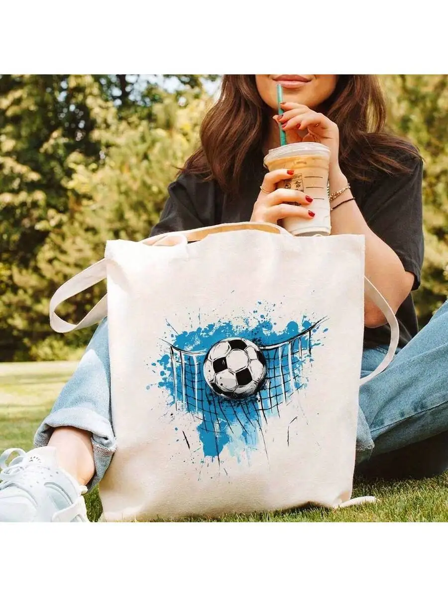 Womens Soccer Graphic Canvas Tote Bag Durable Polyester Shoulder Bag Fade-Resistant Print Washable Large Capacity Travel
Womens Soccer Graphic Canvas Tote Bag Durable Polyester Shoulder Bag Fade-Resistant Print Washable Large Capacity Travel