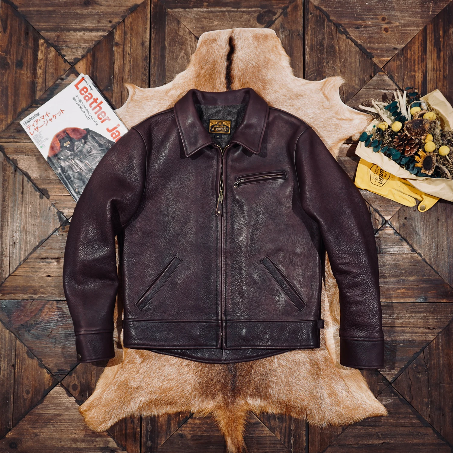 Tailor Brando JS02 Мужская мотоциклетная куртка из натуральной кожи растительного дубления из тяжелой воловьей кожи 
Tailor Brando JS02 Мужская мотоциклетная куртка из натуральной кожи растительного дубления из тяжелой воловьей кожи