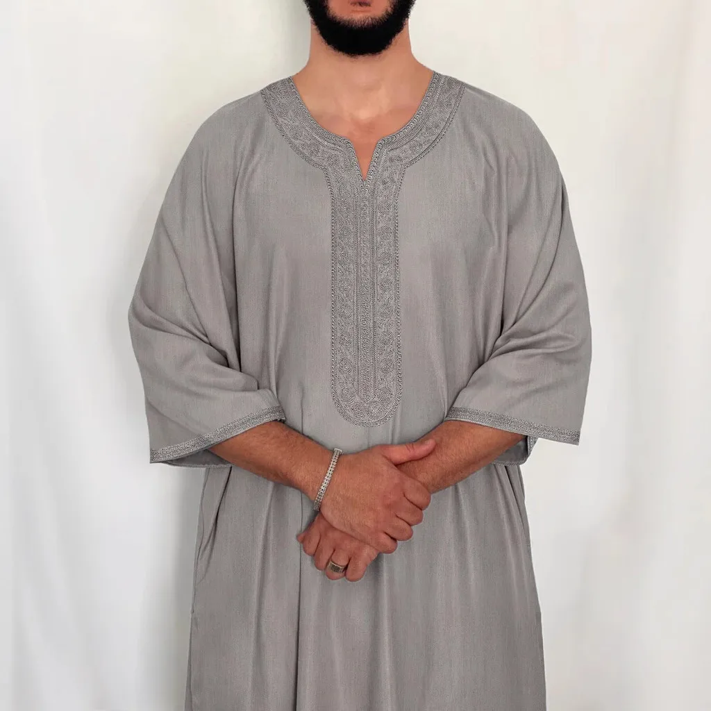 Молитвенный халат Jubah 2025 года, Рамадан, Рамадан, Рая, мужская одежда, мусульманский марокканский халат со средними рукавами и вышивкой
Молитвенный халат Jubah 2025 года, Рамадан, Рамадан, Рая, мужская одежда, мусульманский марокканский халат со средними рукавами и вышивкой