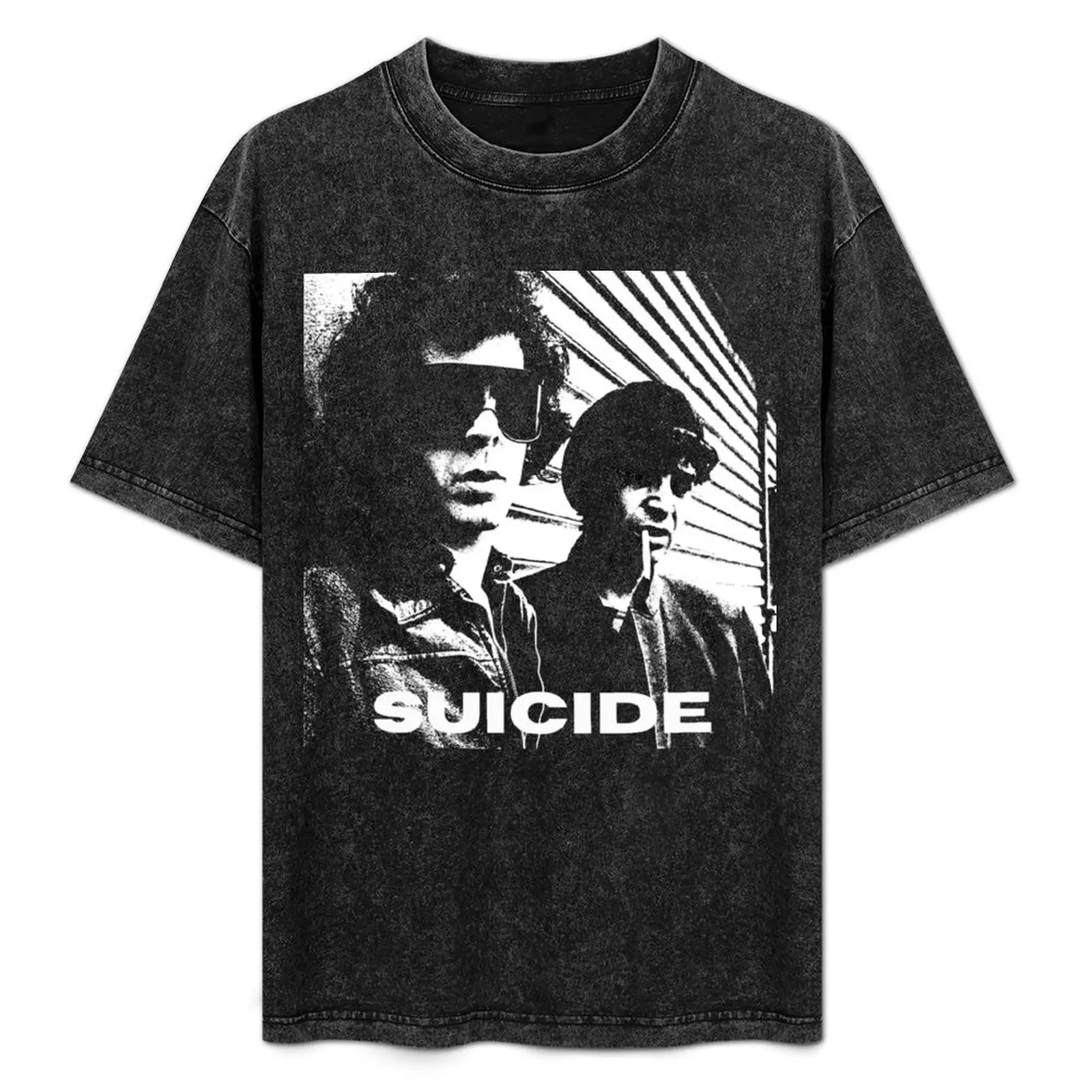 Suicide Band 1977 merch T-Shirt Fashion Letter Print T-Shirt
Suicide Band 1977 merch T-Shirt Fashion Letter Print T-Shirt