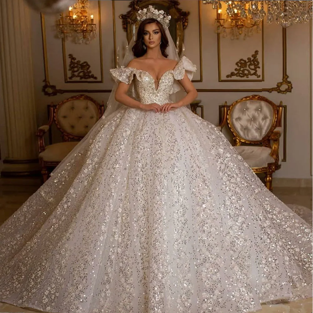 Hochzeitskleid Gorgeous Ball Gown Wedding Dress Off the Shoulder Vintage Robe De Mariage Backless Shiny Vestidos Novia
Hochzeitskleid Gorgeous Ball Gown Wedding Dress Off the Shoulder Vintage Robe De Mariage Backless Shiny Vestidos Novia