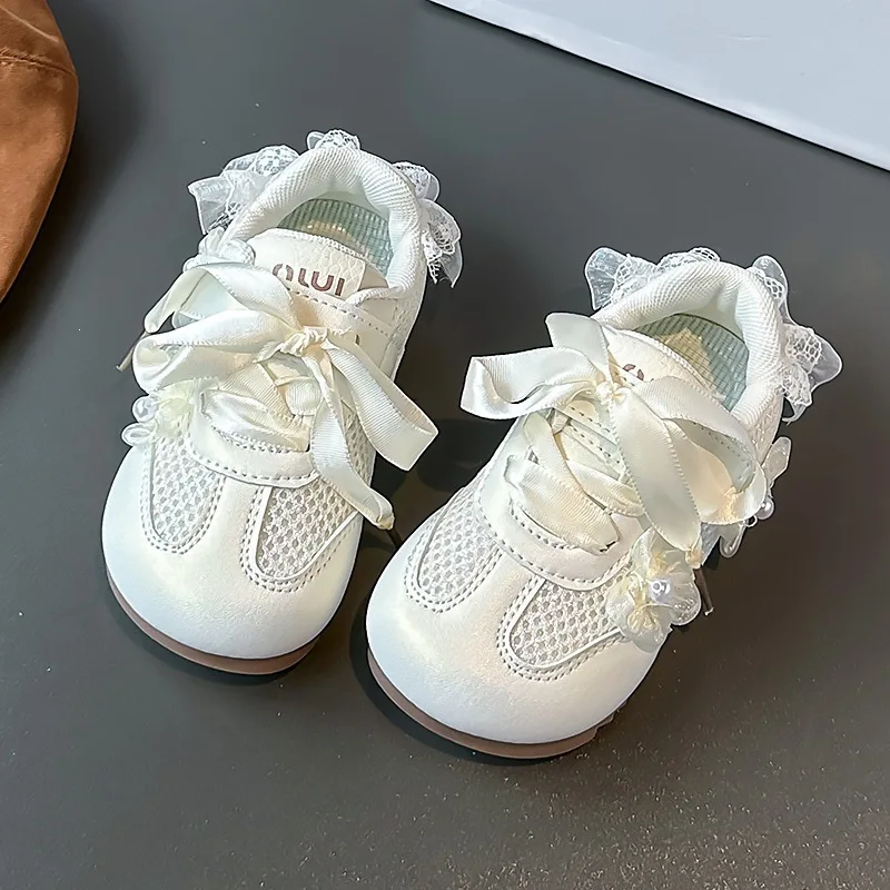 Girls fashion versatile sneakers 2026 summer new casual non-slip sneakers beautiful women's running shoes shoes for girls
Girls fashion versatile sneakers 2026 summer new casual non-slip sneakers beautiful women's running shoes shoes for girls