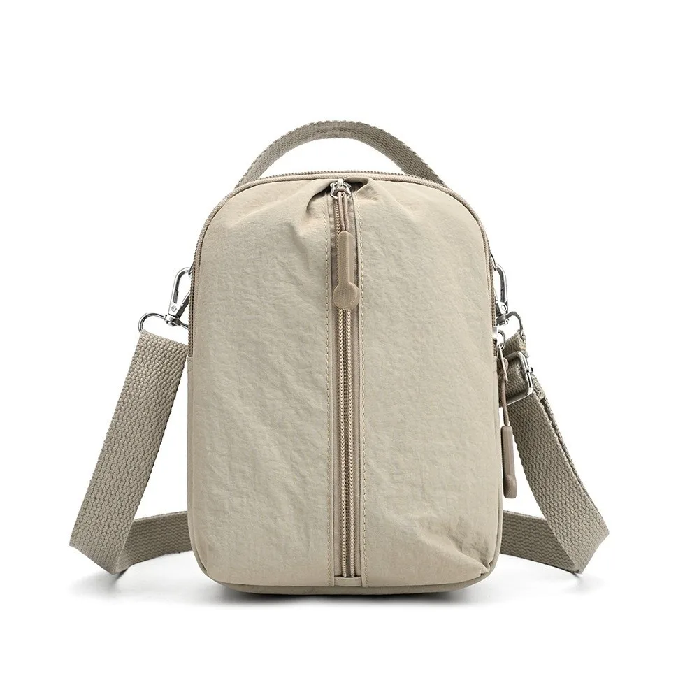 New Nylon Chest Bag Large-capacity Lightweight Shoulder Crossbody Bag Zipper Closure Simple Shoulder Bag Mountaineering
New Nylon Chest Bag Large-capacity Lightweight Shoulder Crossbody Bag Zipper Closure Simple Shoulder Bag Mountaineering