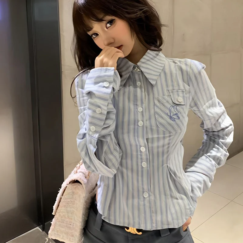 Butterfly Embroidery Striped Long Sleeved Shirt Spring Autumn High Street Casual Slim Fit Blouse Tops Fashion Clothes for Women
Butterfly Embroidery Striped Long Sleeved Shirt Spring Autumn High Street Casual Slim Fit Blouse Tops Fashion Clothes for Women
