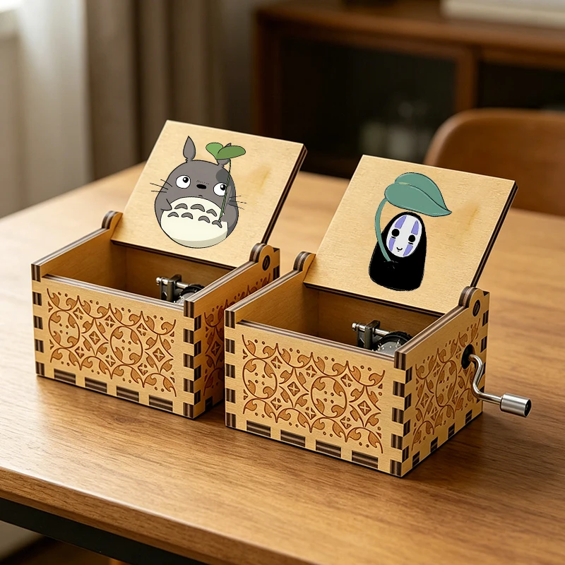 New Totoro Anime Music Box Cute Wooden Hand Cranked Music Box Cartoon Exquisite Household Mini Ornaments Creative Birthday Gift
New Totoro Anime Music Box Cute Wooden Hand Cranked Music Box Cartoon Exquisite Household Mini Ornaments Creative Birthday Gift