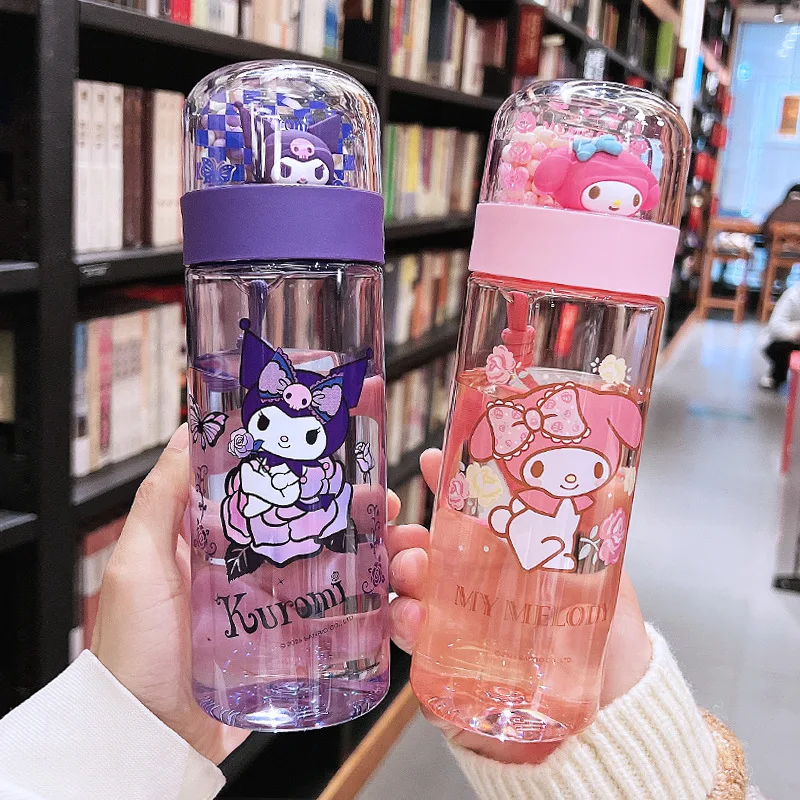 520 мл спортивная бутылка для воды, герметичная пластиковая чашка Sanrio Hello Kitty с крышкой и веревкой, портативные кувшины для путешествий на открытом воздухе, тренажерный зал, фитнес-кувшины
520 мл спортивная бутылка для воды, герметичная пластиковая чашка Sanrio Hello Kitty с крышкой и веревкой, портативные кувшины для путешествий на открытом воздухе, тренажерный зал, фитнес-кувшины