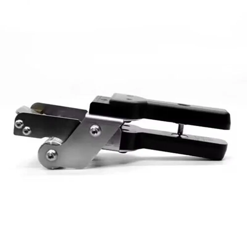 Handheld Manual Leather Splitter Peeler Skiving Machine Tool for Leather Crafting DIY Handmade Projects
Handheld Manual Leather Splitter Peeler Skiving Machine Tool for Leather Crafting DIY Handmade Projects