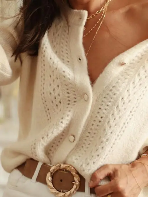 Autumn/winter Elegant Solid Color Knitted Cardigan with Crochet Flower Hollow Out Long Sleeved Single Breasted Sweater Jacket
Autumn/winter Elegant Solid Color Knitted Cardigan with Crochet Flower Hollow Out Long Sleeved Single Breasted Sweater Jacket
