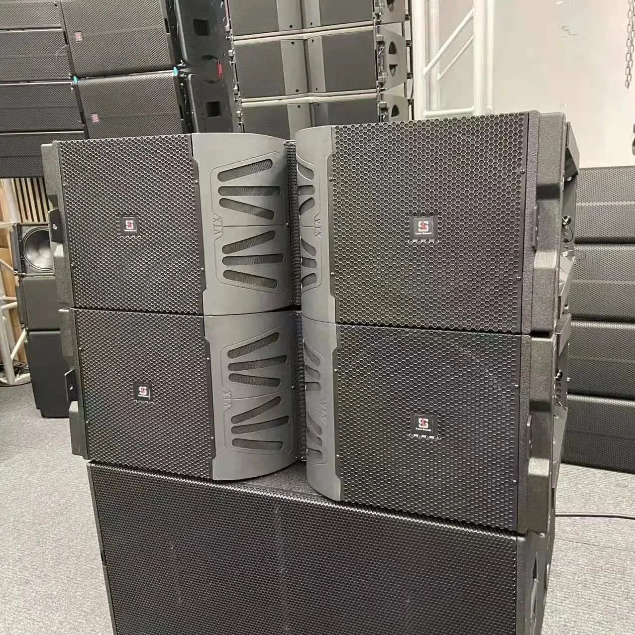line array VTXL V25 Dual 15"3-Way speakers sonido professional audio sound system pa speaker for Stage music performance
line array VTXL V25 Dual 15"3-Way speakers sonido professional audio sound system pa speaker for Stage music performance