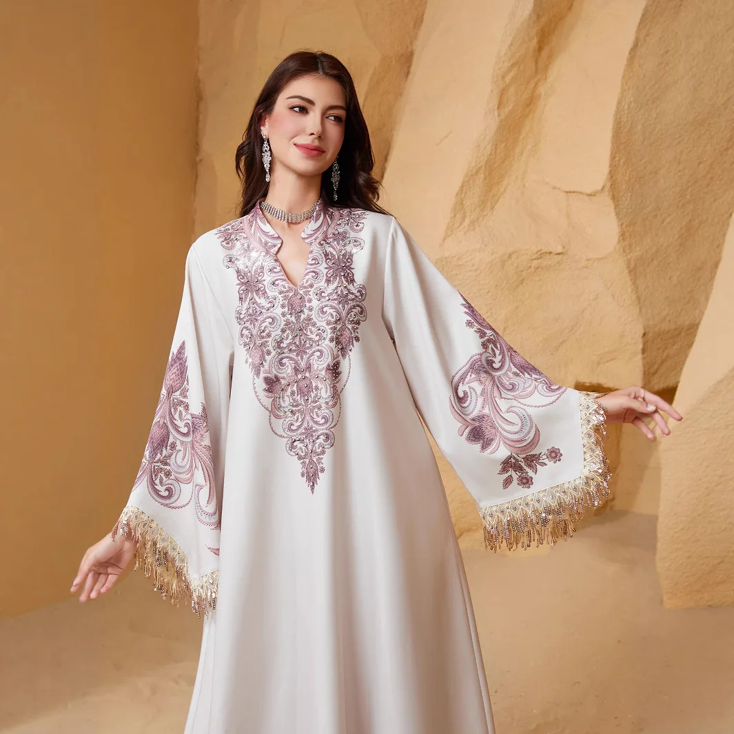 Новый Рамадан Марокканский мусульманский халат Ближневосточный арабский Дубай Женское платье с принтом Исламское легкое роскошное вечернее платье
Новый Рамадан Марокканский мусульманский халат Ближневосточный арабский Дубай Женское платье с принтом Исламское легкое роскошное вечернее платье