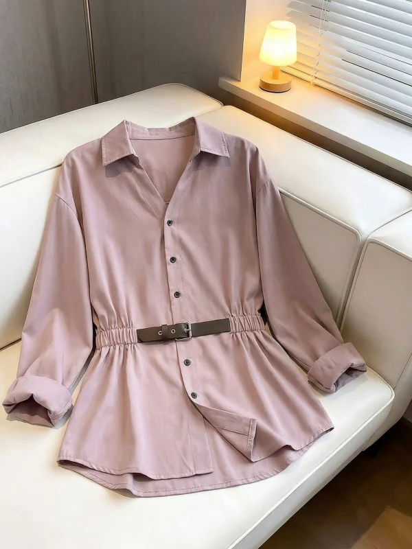 Elegant Purple V-Neck Shoulder-Length Shirt Women's plus Size Midi Waist-Cinching Top Korean Style Commute Fashion
Elegant Purple V-Neck Shoulder-Length Shirt Women's plus Size Midi Waist-Cinching Top Korean Style Commute Fashion