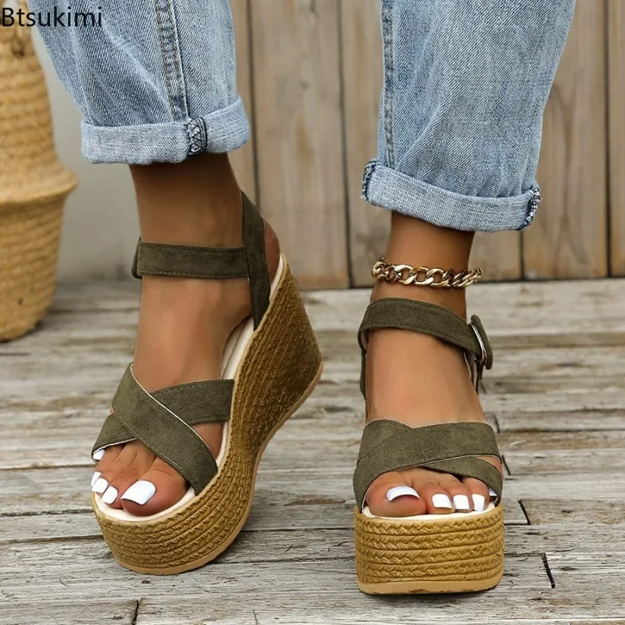 New 2024 Women's Summer Wedge Sandals Plus Size Non-slip Peep Toe Platform Shoes Sandals Rubber Sole Buckle Sandalias De Mujer
New 2024 Women's Summer Wedge Sandals Plus Size Non-slip Peep Toe Platform Shoes Sandals Rubber Sole Buckle Sandalias De Mujer