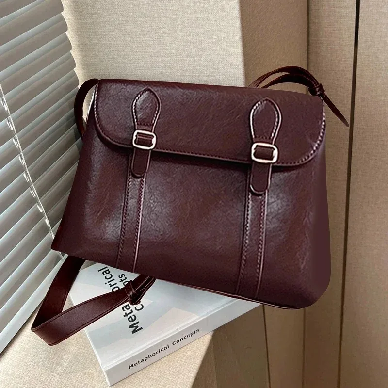 Large Capacity Ladies Handbag Handbag Pu Leather Ladies Messenger Bag College Girls School Bag Ladies Shoulder Bag
Large Capacity Ladies Handbag Handbag Pu Leather Ladies Messenger Bag College Girls School Bag Ladies Shoulder Bag