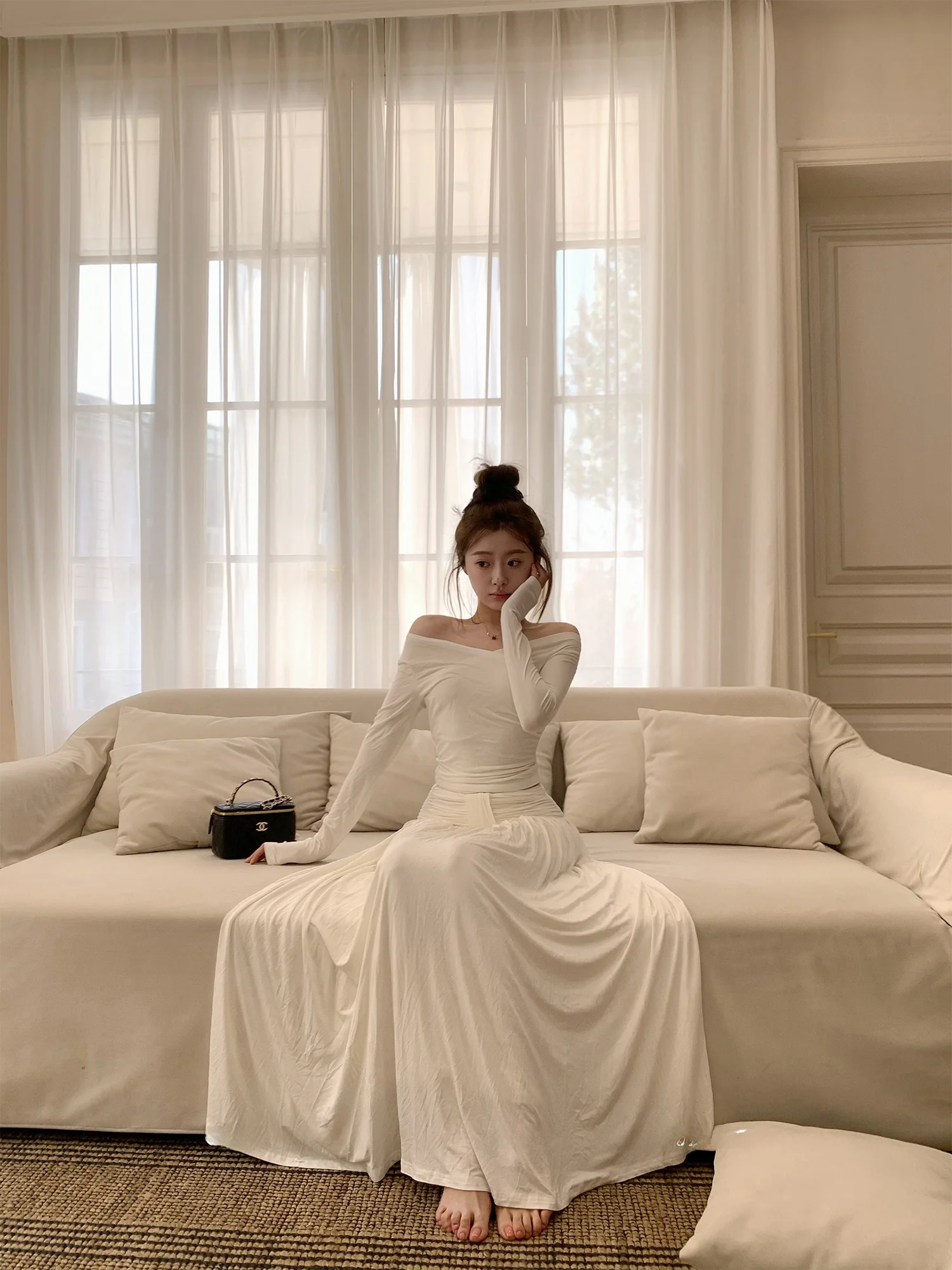 OKJJ Pure Desire White Long Sve T-irt Women's Design Slim A-Line Skirt Set Faionable Spring Outfit ort Length One-Piece
OKJJ Pure Desire White Long Sve T-irt Women's Design Slim A-Line Skirt Set Faionable Spring Outfit ort Length One-Piece