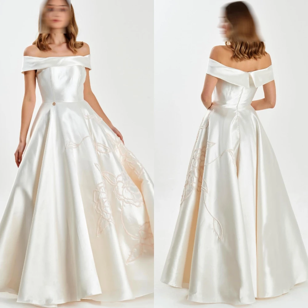 Customized Ivory Satin Wedding Dresses Elegant Strapless Off the Shoulder Bridal Gowns Simple A-Line Floor Length Robe de mariée
Customized Ivory Satin Wedding Dresses Elegant Strapless Off the Shoulder Bridal Gowns Simple A-Line Floor Length Robe de mariée