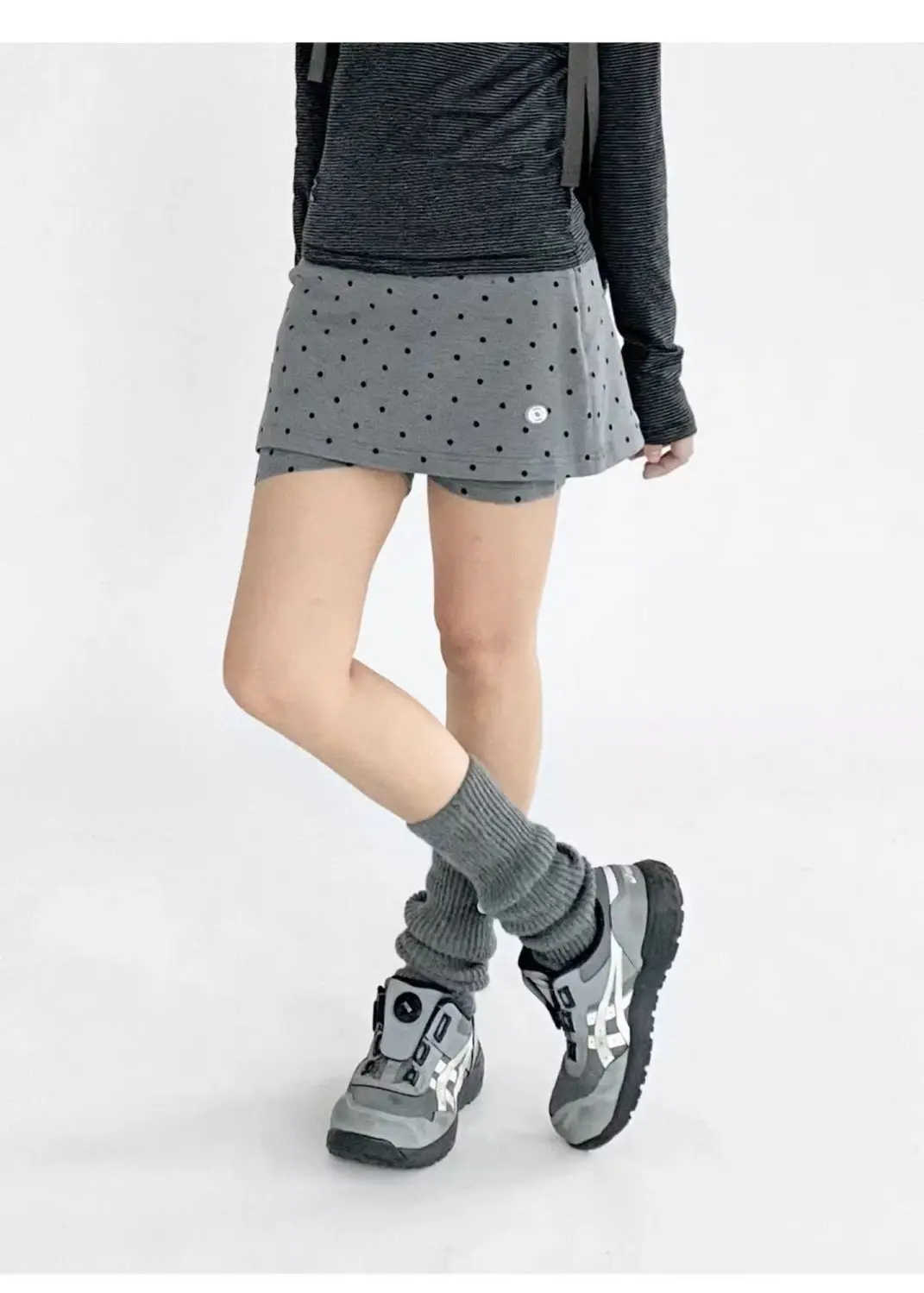 Polka Dot Midi Casual Versatile Black Hugging Skirt Women Summer Hot Girl High Waist A-line Suit Short Skirts
Polka Dot Midi Casual Versatile Black Hugging Skirt Women Summer Hot Girl High Waist A-line Suit Short Skirts