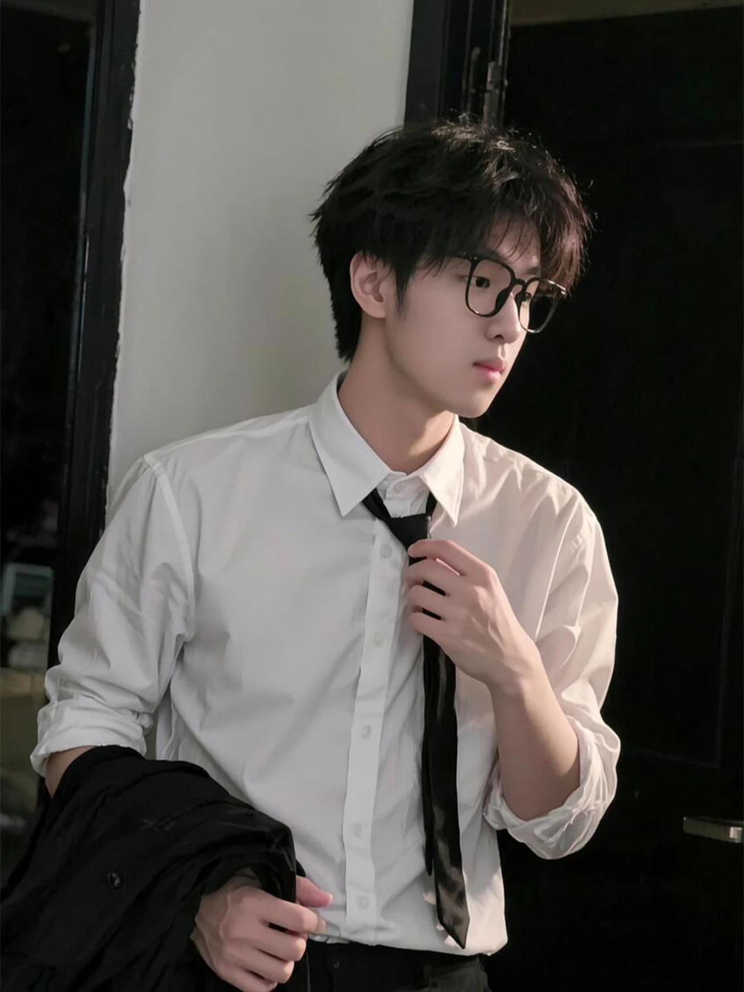 Naples White Long Sve irt Men's Premium Sle Suit Inner irt Cleanfit Spring Jaet Briti Sle Casual Busin Wear
Naples White Long Sve irt Men's Premium Sle Suit Inner irt Cleanfit Spring Jaet Briti Sle Casual Busin Wear