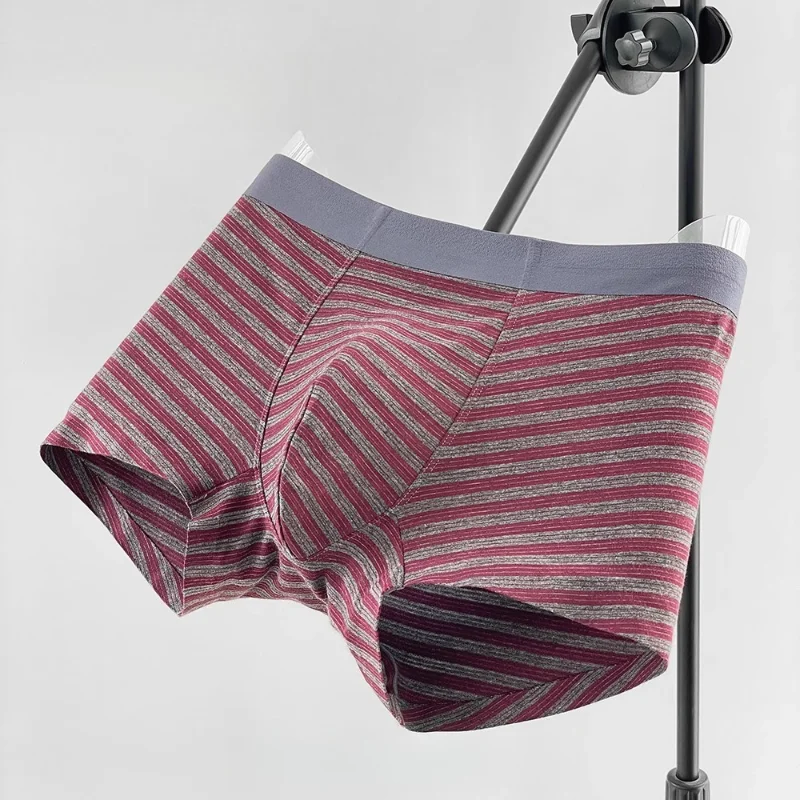 Adjustable transparent invisible underwear display hanger
Adjustable transparent invisible underwear display hanger