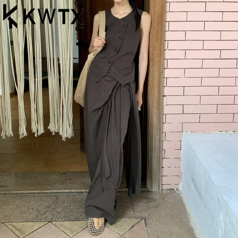 KWTX Women’s 2 Piece Set Retro Light Luxury Asymmetric Vest & Ribbon Wide Leg Pants Spring Summer 2025 Casual Lightweight
KWTX Women’s 2 Piece Set Retro Light Luxury Asymmetric Vest & Ribbon Wide Leg Pants Spring Summer 2025 Casual Lightweight