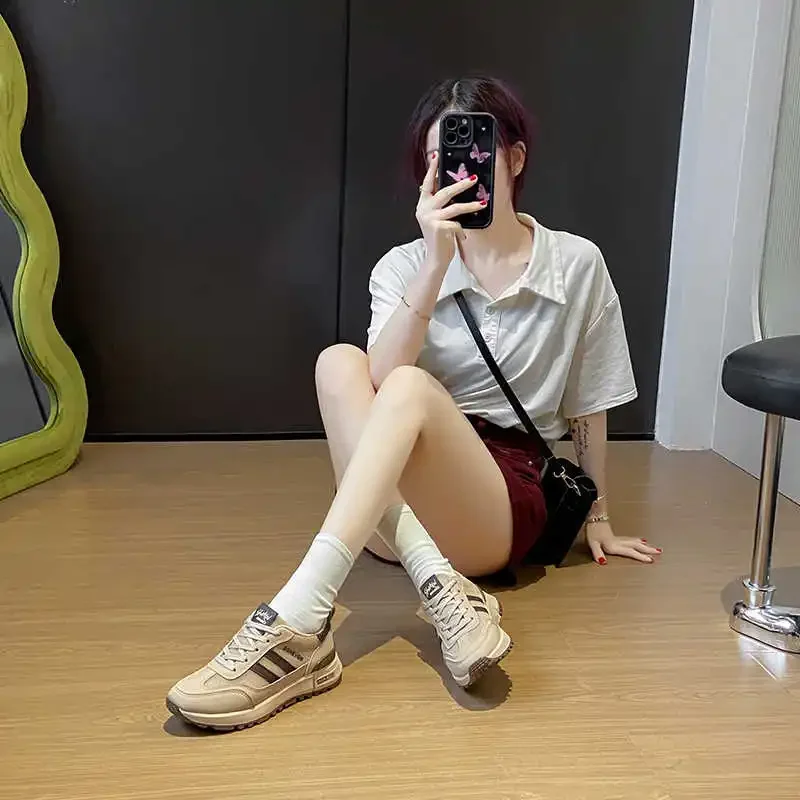Round Tip Without Heels Cheap Woman Sneakers Skateboarding Classic Women's Shoes Orange Boots Sport Sapa Outings Trendy
Round Tip Without Heels Cheap Woman Sneakers Skateboarding Classic Women's Shoes Orange Boots Sport Sapa Outings Trendy