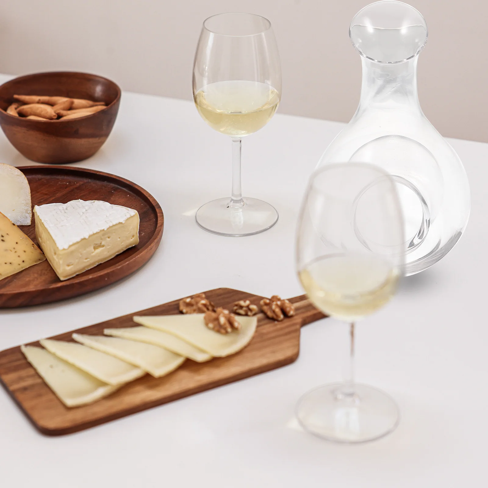 Ice Wine Decanter Glass Stylish Japanese Design Inclined Mouth Red Wine Supplies Glass Pitcher Whisky Decanter 
Ice Wine Decanter Glass Stylish Japanese Design Inclined Mouth Red Wine Supplies Glass Pitcher Whisky Decanter