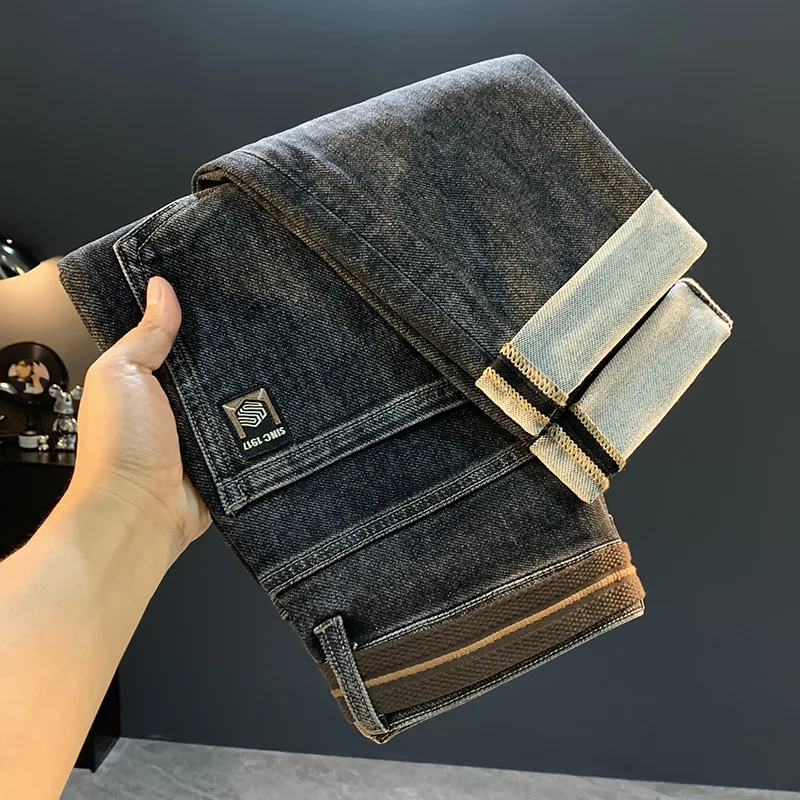 Черные зауженные джинсы, новинка 2024, мужские осенние модные брендовые высококачественные эластичные универсальные облегающие брюки с небольшими штанинами
Черные зауженные джинсы, новинка 2024, мужские осенние модные брендовые высококачественные эластичные универсальные облегающие брюки с небольшими штанинами