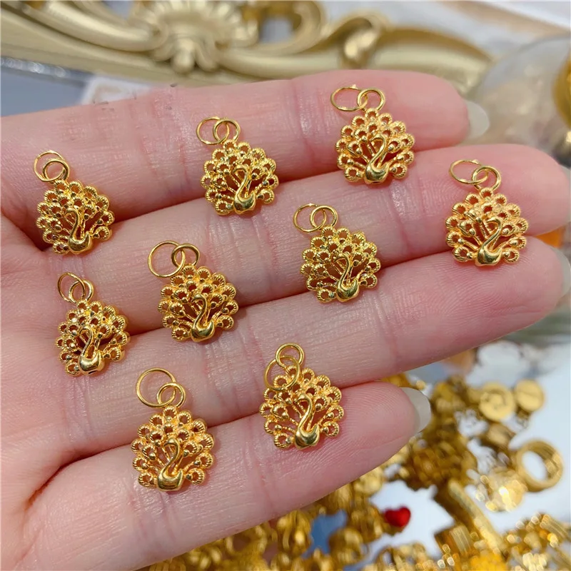 Pure 24K Yellow Gold Pendant 3D Gold 999 Yellow Gold Peacock Necklace Pendant For Women
Pure 24K Yellow Gold Pendant 3D Gold 999 Yellow Gold Peacock Necklace Pendant For Women