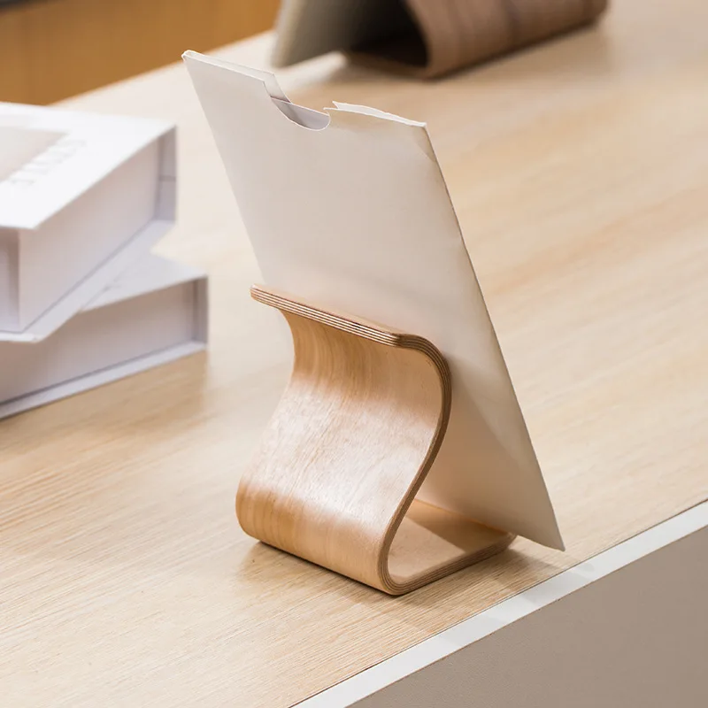 Walnut Wood for IPhone Wooden Phone Stand for IPad Suitable for Desktop Office Lazy Person Stand Tablet Organizer Phone Holder
Walnut Wood for IPhone Wooden Phone Stand for IPad Suitable for Desktop Office Lazy Person Stand Tablet Organizer Phone Holder