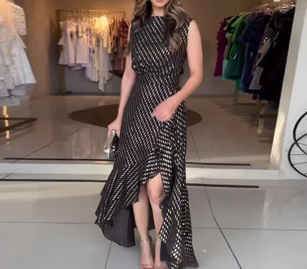 Round Neck Sleeveless Irregular Pleated Slit Dress for Women's Summer Print Elegant Slim Fit High Waist Cinched Slit Dress
Round Neck Sleeveless Irregular Pleated Slit Dress for Women's Summer Print Elegant Slim Fit High Waist Cinched Slit Dress