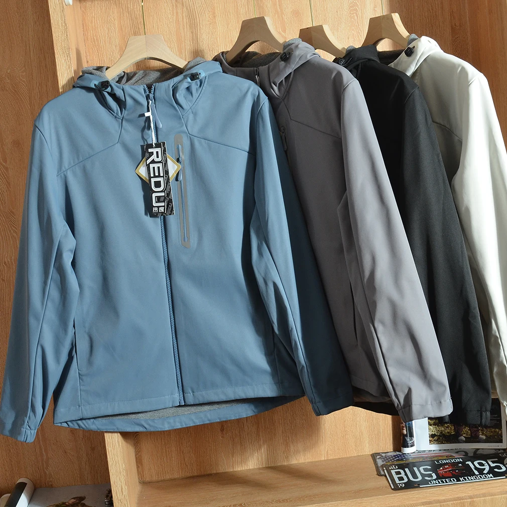 Мужская уличная модная повседневная ветрозащитная куртка с капюшоном из флиса, весенне-осеннее городское спортивное пальто с длинными рукавами
Мужская уличная модная повседневная ветрозащитная куртка с капюшоном из флиса, весенне-осеннее городское спортивное пальто с длинными рукавами