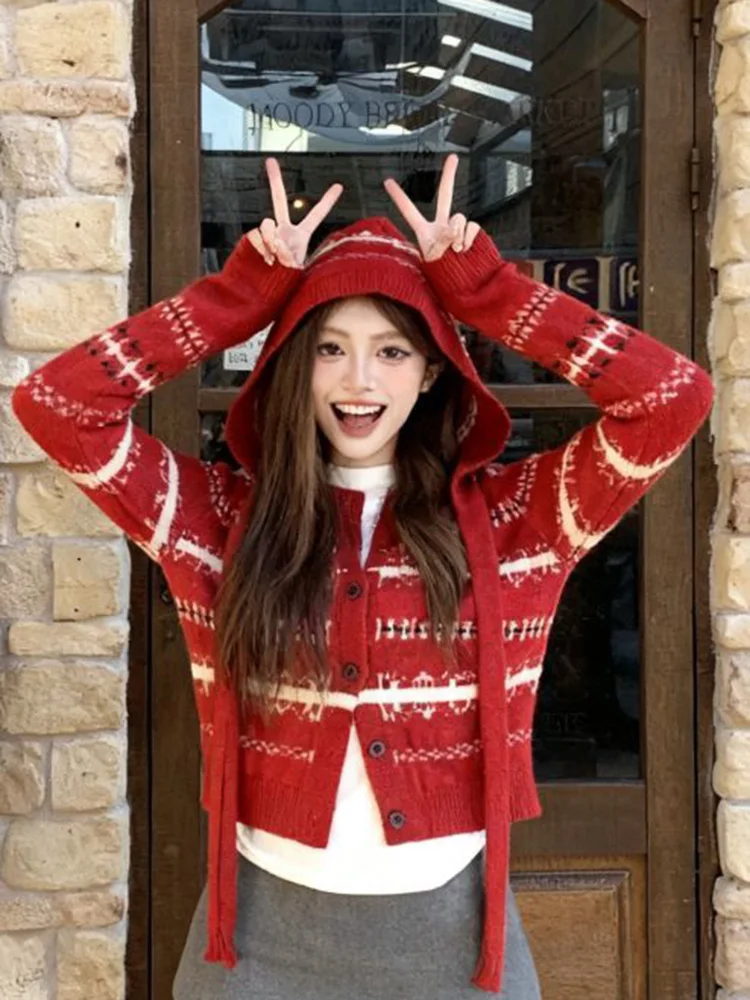 Милый принт, милый красный кардиган, женский винтажный вязаный свитер с капюшоном в консервативном стиле Kawaii, повседневные женские осенне-зимние топы с бантом в стиле ретро
Милый принт, милый красный кардиган, женский винтажный вязаный свитер с капюшоном в консервативном стиле Kawaii, повседневные женские осенне-зимние топы с бантом в стиле ретро