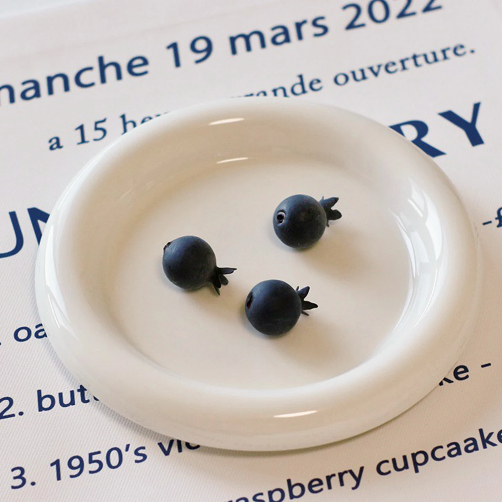 Ceramic Dessert Plate Stable Material Multifunctional Food Plate for Dinner Party Jewelry Holder Small Key Tray Home Use
Ceramic Dessert Plate Stable Material Multifunctional Food Plate for Dinner Party Jewelry Holder Small Key Tray Home Use