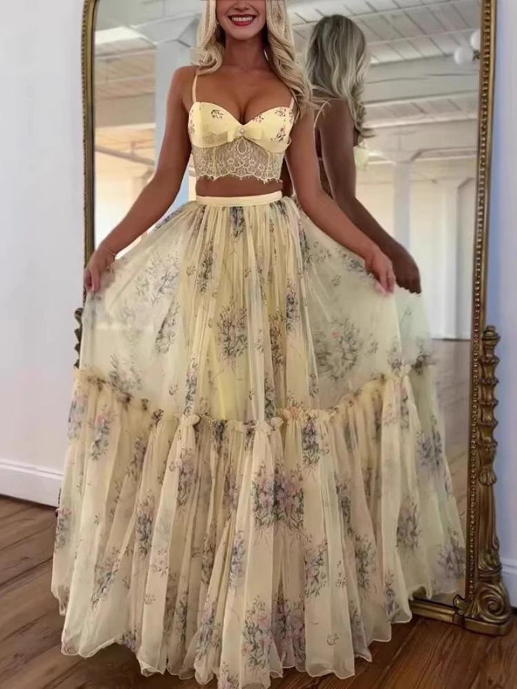 2-piece Printed Women's Dress with Lace Thin Shoulder Strap Vest, Women's Chiffon Pleated Long Skirt, Women's Party Beach Skirt
2-piece Printed Women's Dress with Lace Thin Shoulder Strap Vest, Women's Chiffon Pleated Long Skirt, Women's Party Beach Skirt