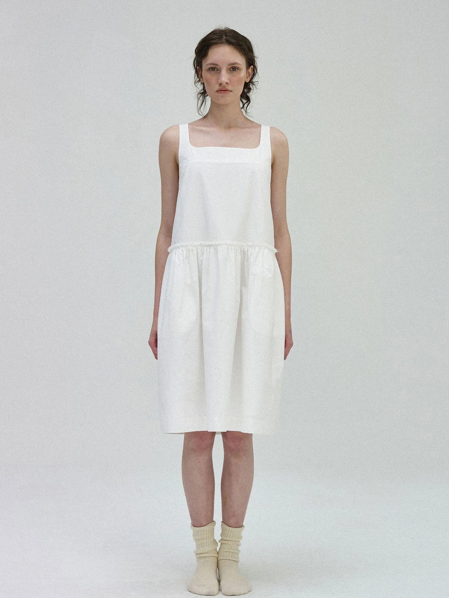 Summer Korean Style Pure Cotton Loose Women's Dress Gathered Waist Pleated Long Vest Dress Breathable Comfortable A-Line Skirt
Summer Korean Style Pure Cotton Loose Women's Dress Gathered Waist Pleated Long Vest Dress Breathable Comfortable A-Line Skirt