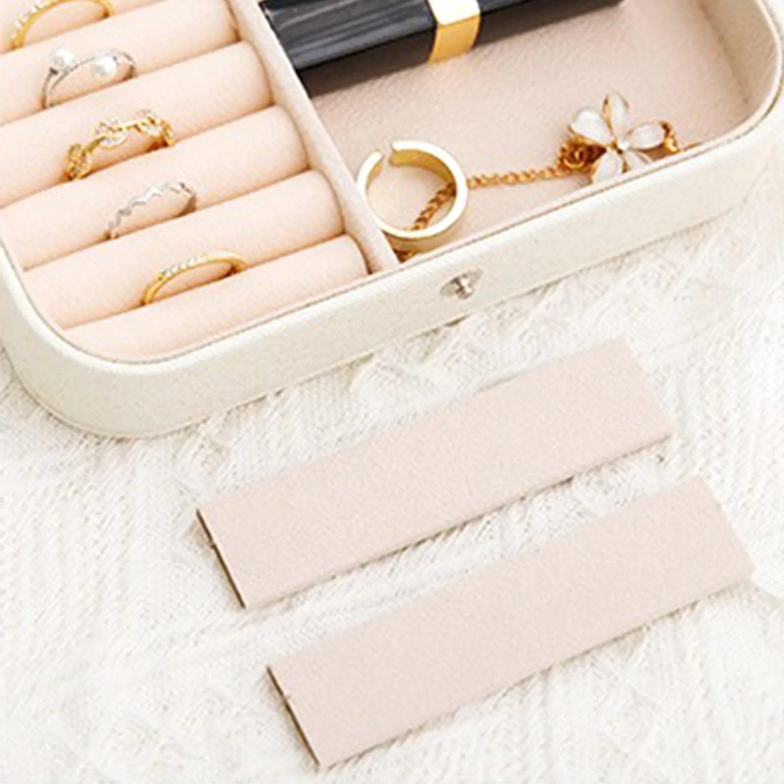 Portable Mini Jewelry Storage Box Travel Organizer Jewelry Case Leather Storage Earrings Necklace Ring Jewelry Organizer Display
Portable Mini Jewelry Storage Box Travel Organizer Jewelry Case Leather Storage Earrings Necklace Ring Jewelry Organizer Display