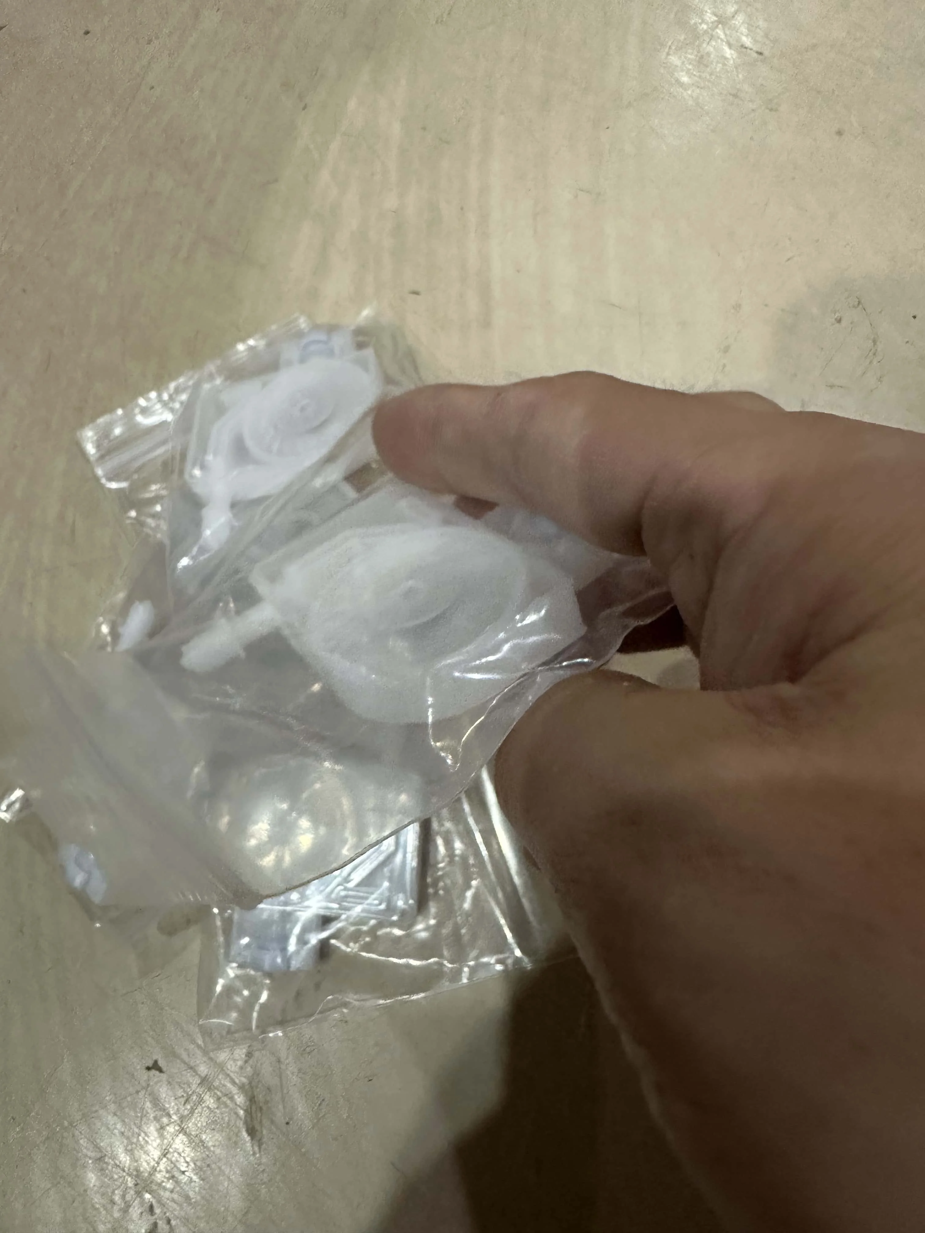 Белый демпфер для Epson DX5/XP600/4720/I3200, 20 шт., для стилуса ProII 4800 9800 4880 7880 9880, фильтр для печати DTF
Белый демпфер для Epson DX5/XP600/4720/I3200, 20 шт., для стилуса ProII 4800 9800 4880 7880 9880, фильтр для печати DTF