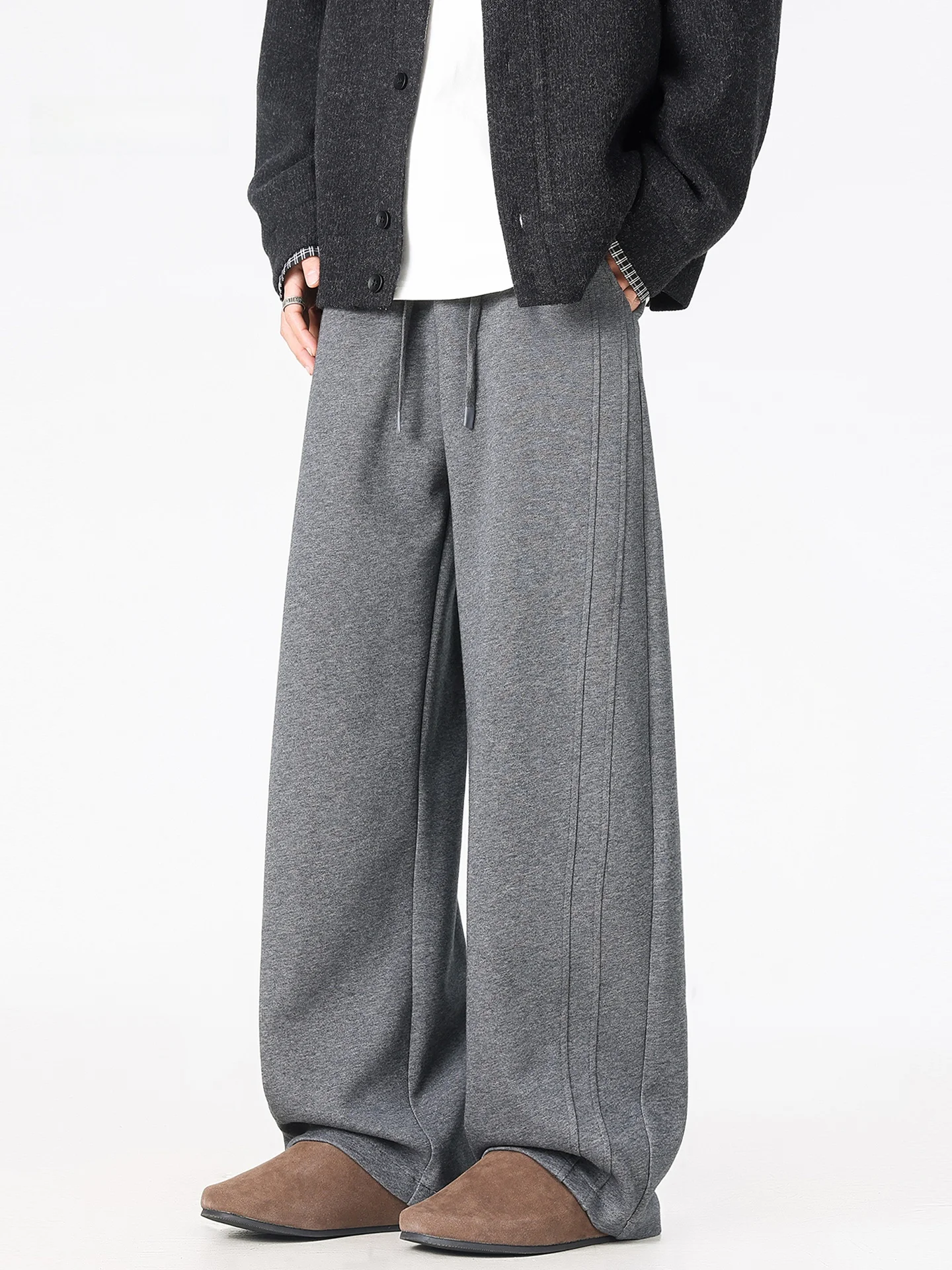 Retro American Deep Grey Fleece Lined Men's Sweatpants Thick Warm Heavyweight Sporty Casual Straight Leg Wide Leg Long Trousers
Retro American Deep Grey Fleece Lined Men's Sweatpants Thick Warm Heavyweight Sporty Casual Straight Leg Wide Leg Long Trousers