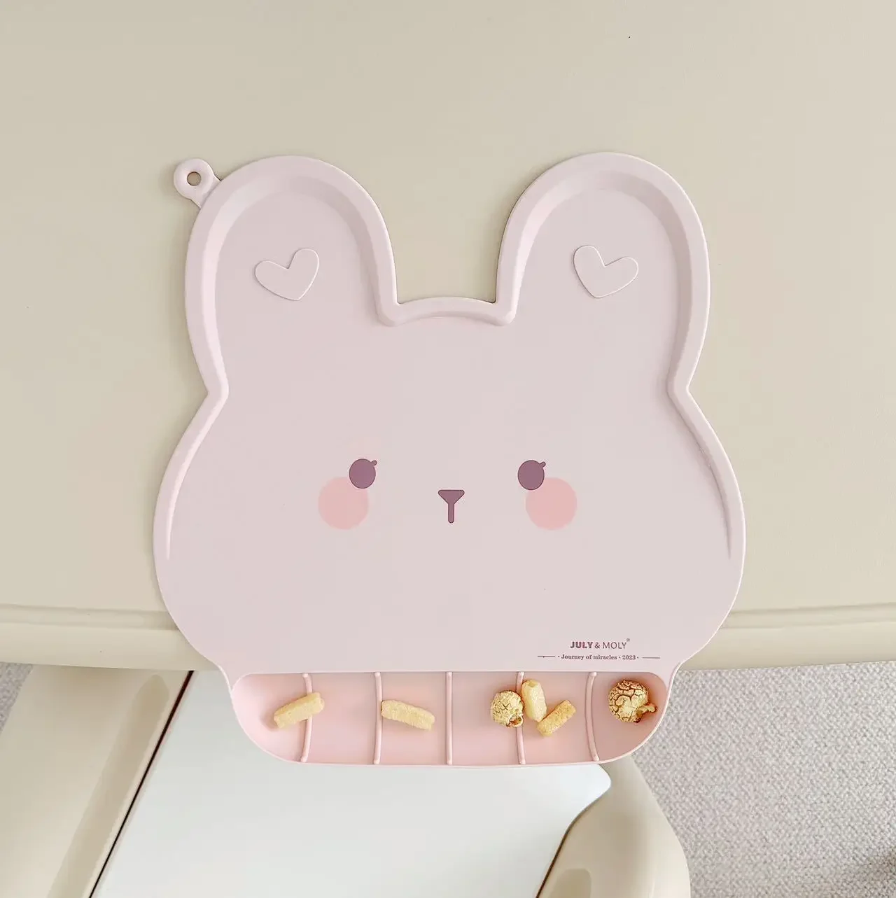 Cute Bear Shape Silicone Placemat Heatproof Waterproof Table Mat Food Grade Feeding Placemat
Cute Bear Shape Silicone Placemat Heatproof Waterproof Table Mat Food Grade Feeding Placemat