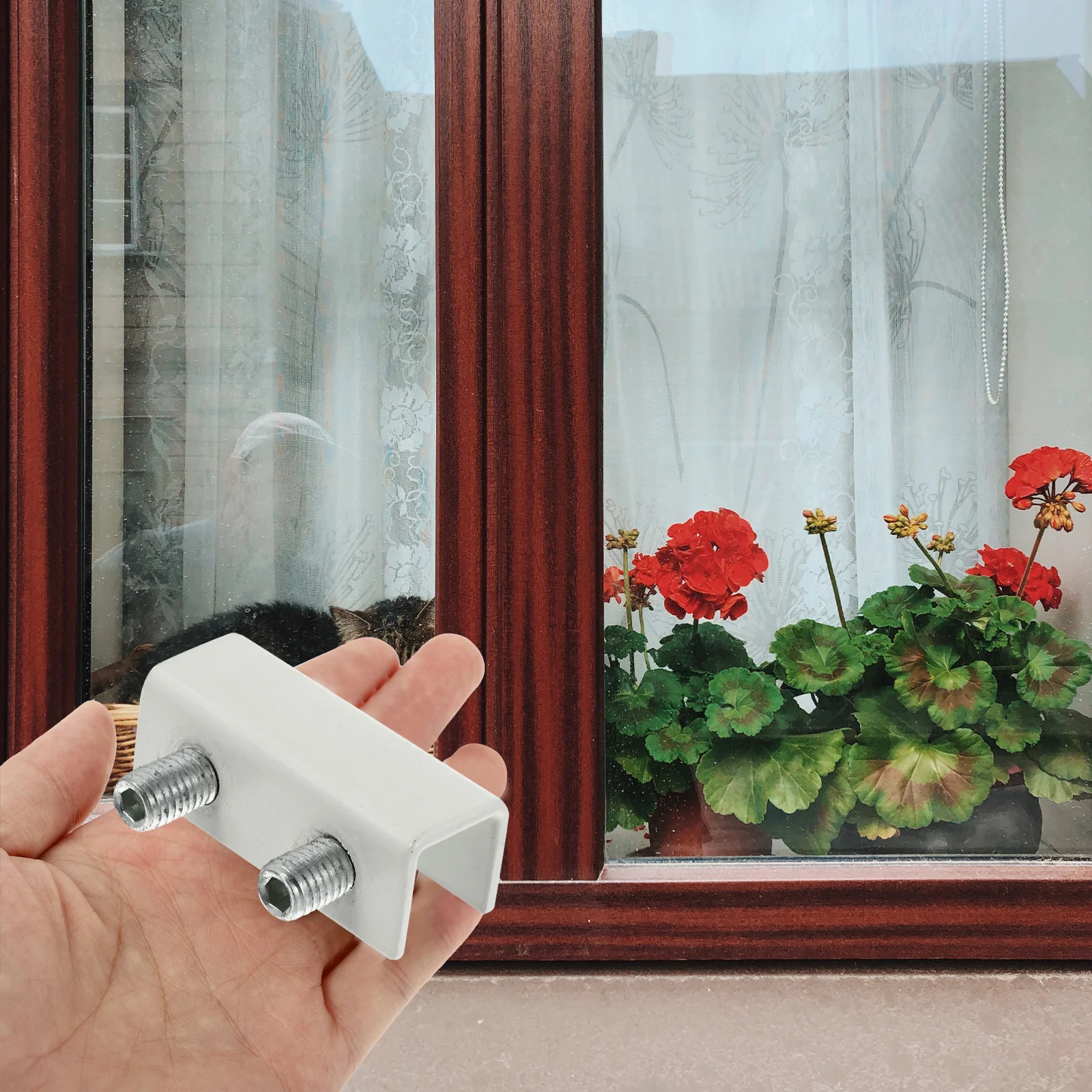 2Pcs Aluminum Alloy Sliding Window Locks Safety Lock Child Proof Security Lock for Home Office School Window Locks
2Pcs Aluminum Alloy Sliding Window Locks Safety Lock Child Proof Security Lock for Home Office School Window Locks