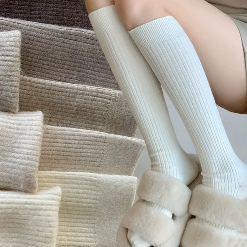 Women Long Socks Winter Solid Color Thickened Warm Stockings Comfortable Daily Versatile Wool Over Knee Sock Fashion Accessories
Women Long Socks Winter Solid Color Thickened Warm Stockings Comfortable Daily Versatile Wool Over Knee Sock Fashion Accessories