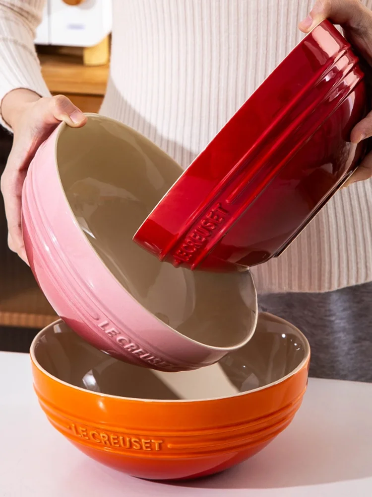 Le Creuset, большая чаша Cerc холодного цвета, 85 дюймов, круглая салатница для домашнего использования, обеденная посуда с высоким эстетичным значением
Le Creuset, большая чаша Cerc холодного цвета, 85 дюймов, круглая салатница для домашнего использования, обеденная посуда с высоким эстетичным значением