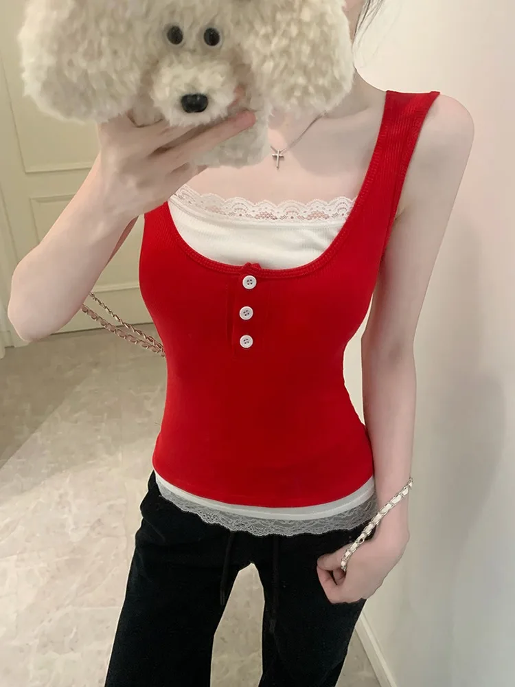 Korean Style Simple Red Lace Vest Women's Sleeveless Strap Top Spring Summer New Style Fake Two-Piece Design with Chest Pad
Korean Style Simple Red Lace Vest Women's Sleeveless Strap Top Spring Summer New Style Fake Two-Piece Design with Chest Pad