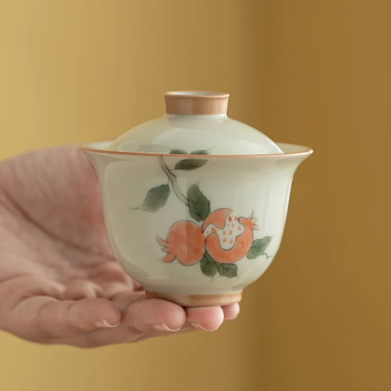 Hand-painted Pomegranate Two Cover Bowl Small Capacity Tea Bowl Not Hot Kung Fu Tea Set Tea Bowl New Chinese Style
Hand-painted Pomegranate Two Cover Bowl Small Capacity Tea Bowl Not Hot Kung Fu Tea Set Tea Bowl New Chinese Style